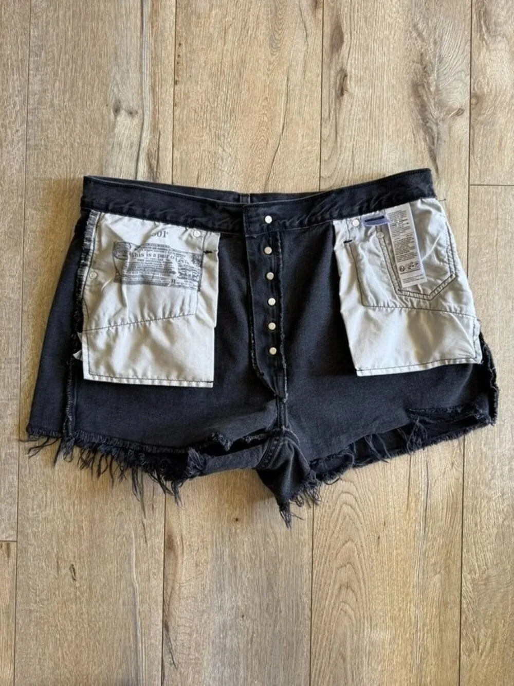 Levi's 501 Original 100% Cotton Black Button Fly Cut Off Jean Shorts Size 34